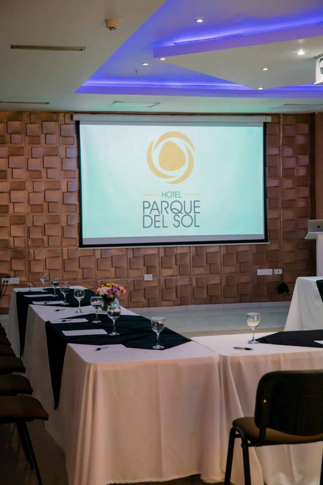 Hotel Parque Del Sol Monteria Exterior photo